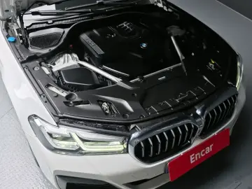 2022 BMW 5 серии с пробегом 65 080 км