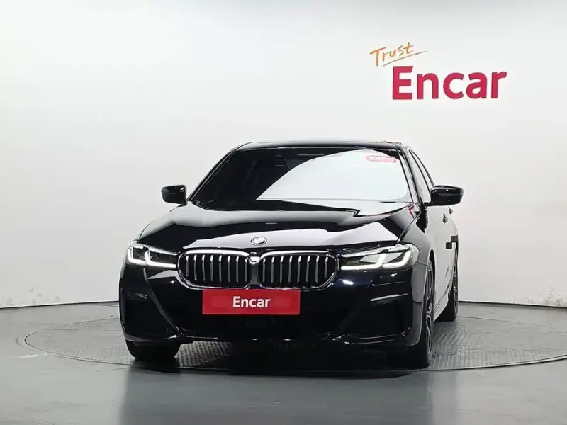 2022 BMW 5 серии с пробегом 58 638 км