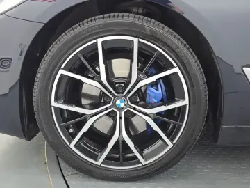 2022 BMW 5 серии с пробегом 58 638 км
