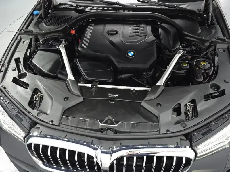 2022 BMW 5 серии с пробегом 58 638 км