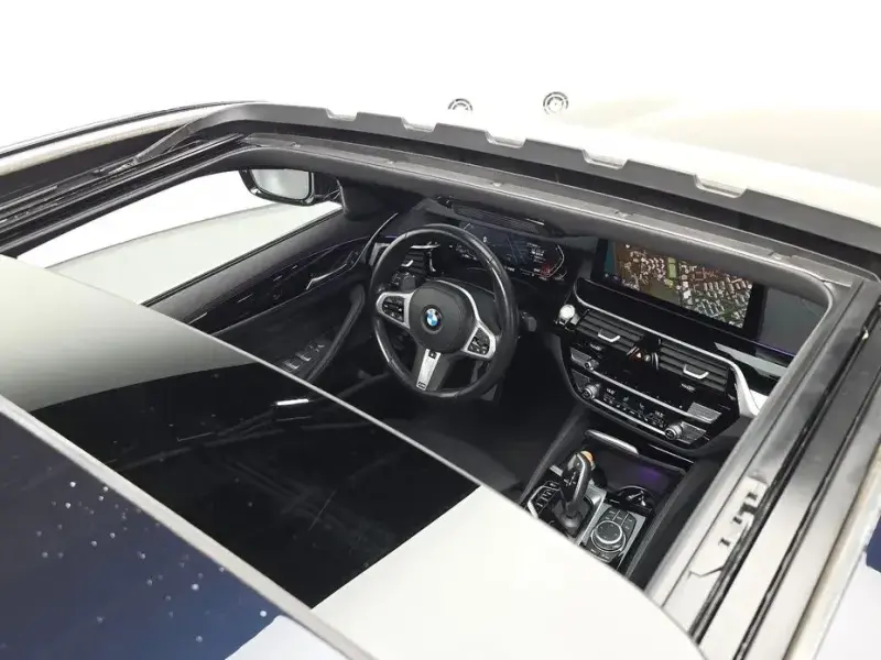 2022 BMW 5 серии с пробегом 58 638 км