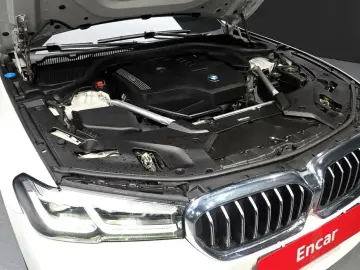 2022 BMW 5 серии с пробегом 78 045 км