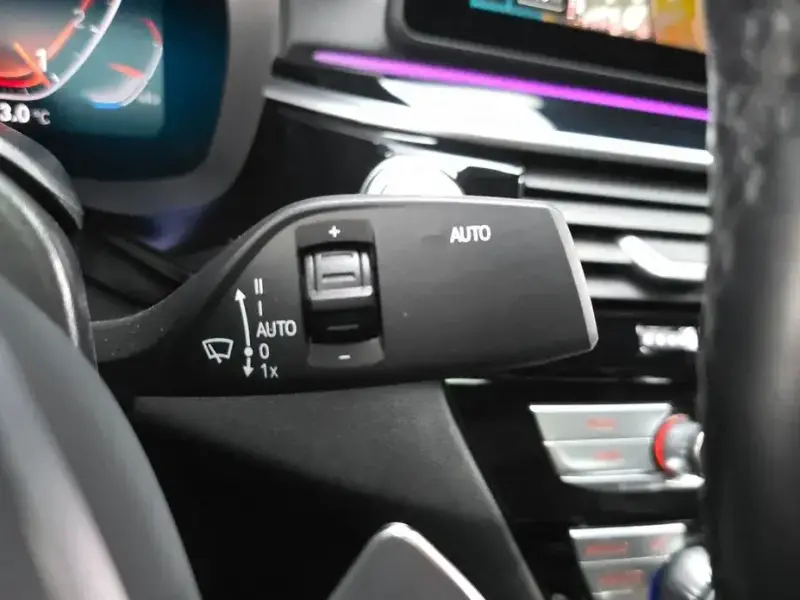 2022 BMW 5 серии с пробегом 58 638 км