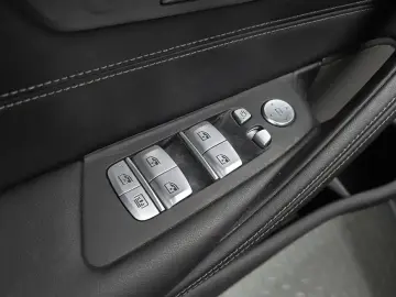 2022 BMW 5 серии с пробегом 58 638 км