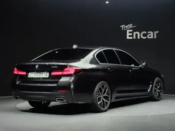 2022 BMW 5 серии с пробегом 52 944 км
