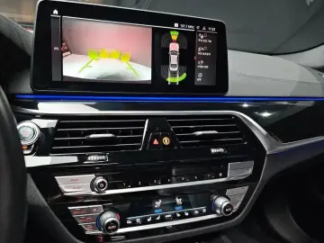 2022 BMW 5 серии с пробегом 52 944 км