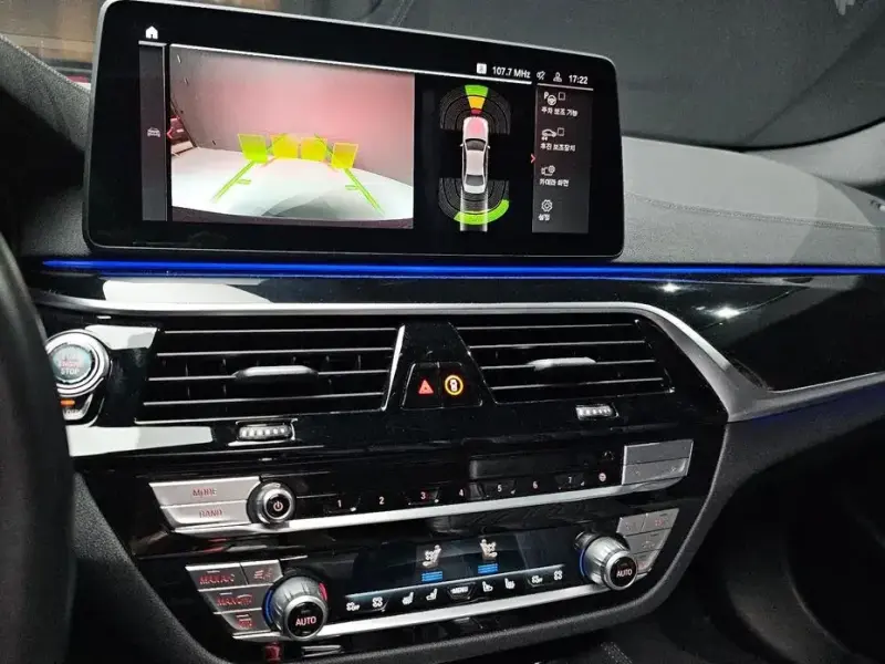 2022 BMW 5 серии с пробегом 52 944 км