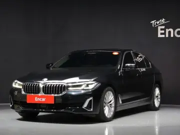 2022 BMW 5 серии с пробегом 26 882 км