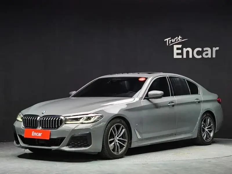 2022 BMW 5 серии с пробегом 96 865 км