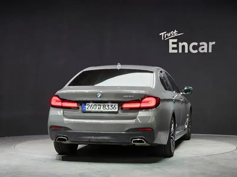 2022 BMW 5 серии с пробегом 96 865 км