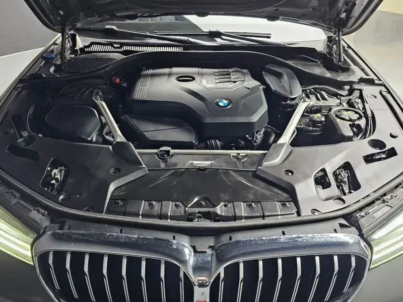 2022 BMW 5 серии с пробегом 96 865 км