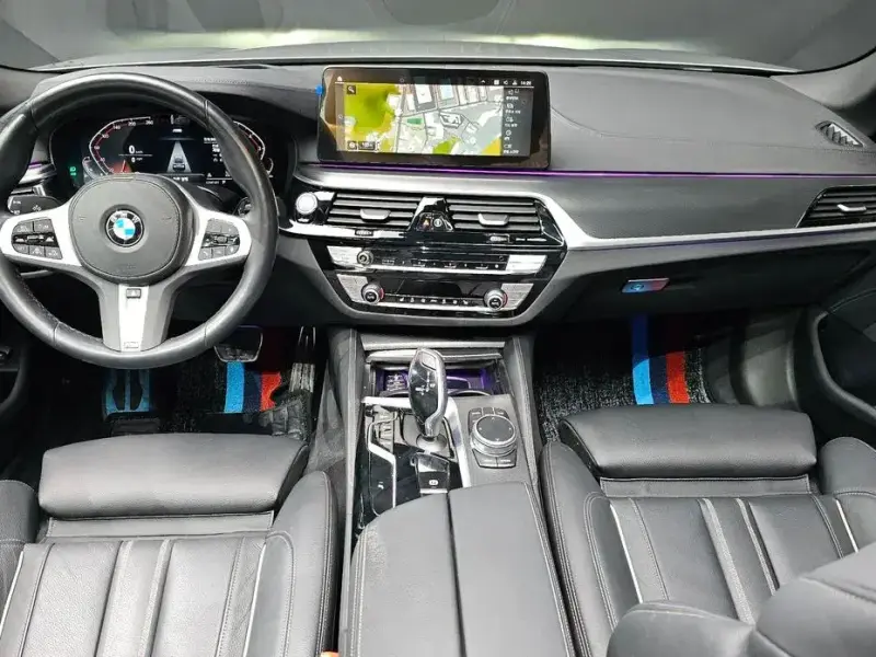 2022 BMW 5 серии с пробегом 96 865 км