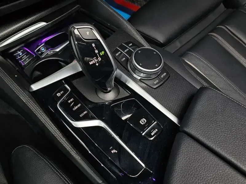 2022 BMW 5 серии с пробегом 96 865 км