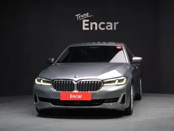 2022 BMW 5 серии с пробегом 49 723 км