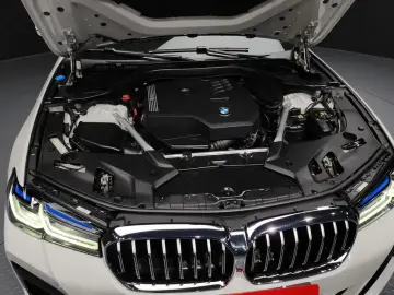 2022 BMW 5 серии с пробегом 41 932 км