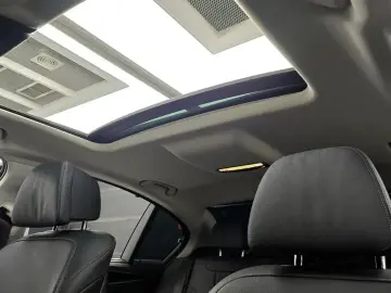 2022 BMW 5 серии с пробегом 49 723 км