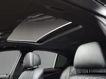 2022 BMW 5 серии с пробегом 41 932 км