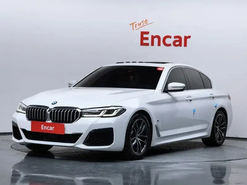2022 BMW 5 серии с пробегом 85 106 км