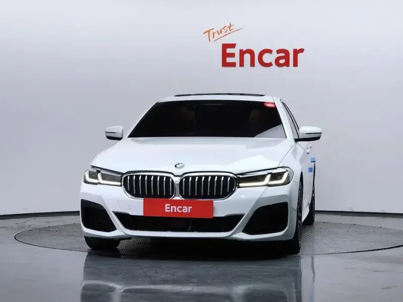 2022 BMW 5 серии с пробегом 85 106 км