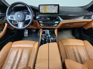 2022 BMW 5 серии с пробегом 85 106 км