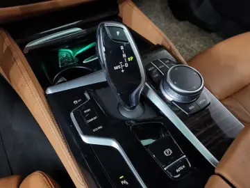 2022 BMW 5 серии с пробегом 85 106 км