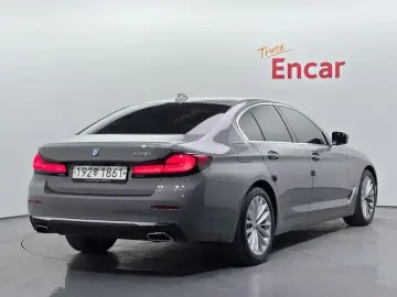 2022 BMW 5 серии с пробегом 55 929 км