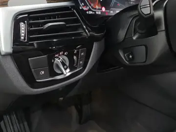 2022 BMW 5 серии с пробегом 71 987 км