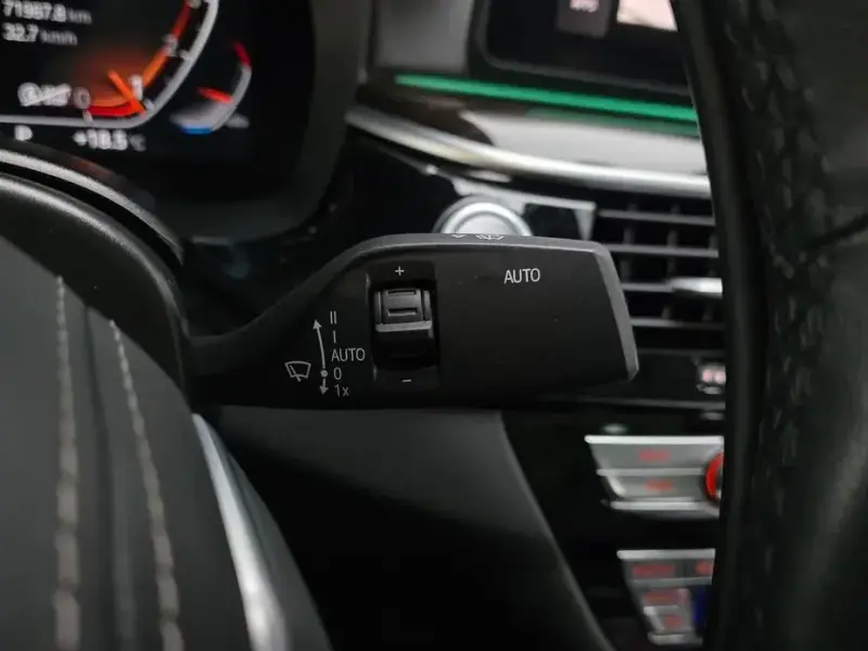 2022 BMW 5 серии с пробегом 71 987 км