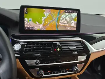 2022 BMW 5 серии с пробегом 55 929 км