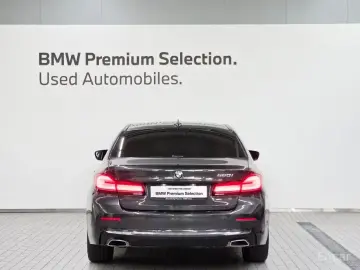 2022 BMW 5 серии с пробегом 43 640 км