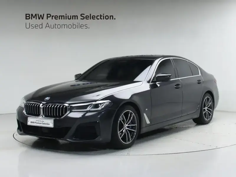 2022 BMW 5 серии с пробегом 78 087 км