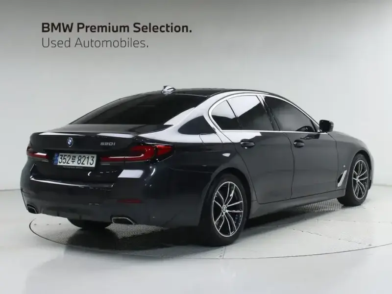 2022 BMW 5 серии с пробегом 78 087 км