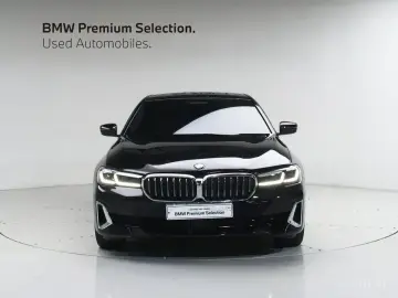 2022 BMW 5 серии с пробегом 75 607 км