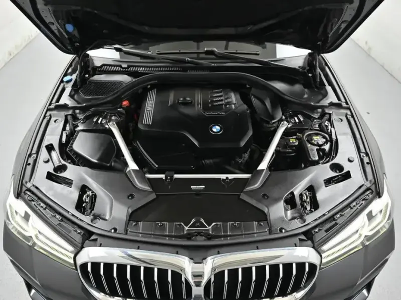 2022 BMW 5 серии с пробегом 78 087 км