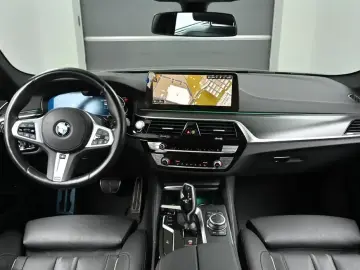 2022 BMW 5 серии с пробегом 78 087 км