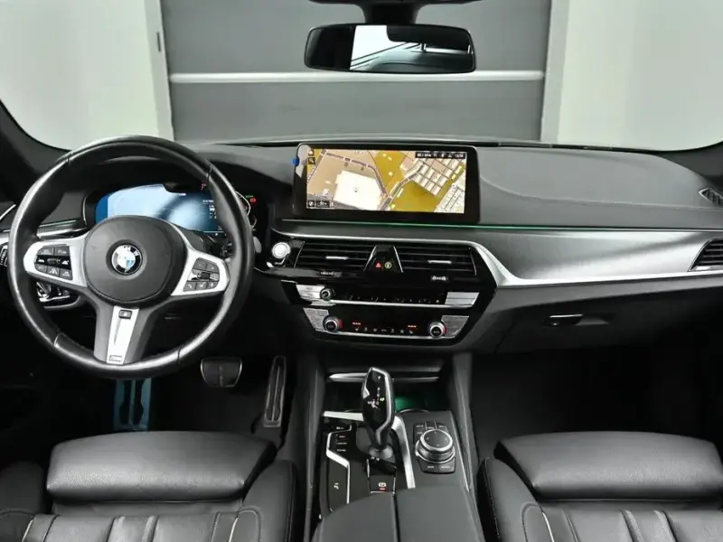2022 BMW 5 серии с пробегом 78 087 км
