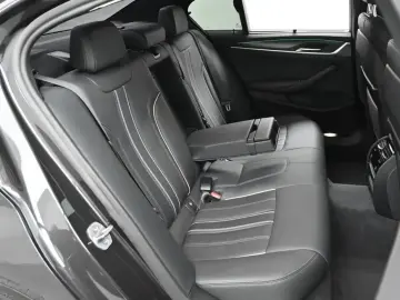 2022 BMW 5 серии с пробегом 78 087 км