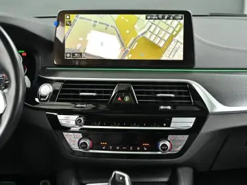 2022 BMW 5 серии с пробегом 78 087 км