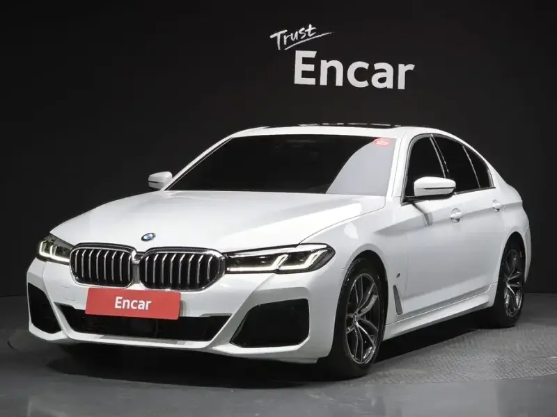 2022 BMW 5 серии с пробегом 29 455 км