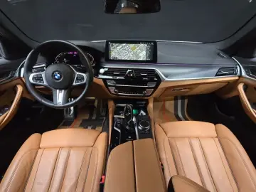 2022 BMW 5 серии с пробегом 29 455 км