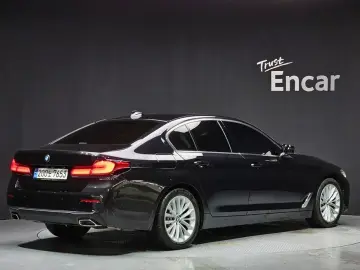 2022 BMW 5 серии с пробегом 46 368 км