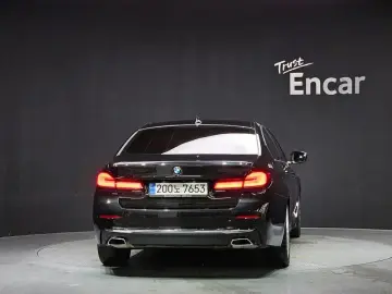 2022 BMW 5 серии с пробегом 46 368 км