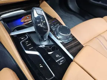 2022 BMW 5 серии с пробегом 46 368 км