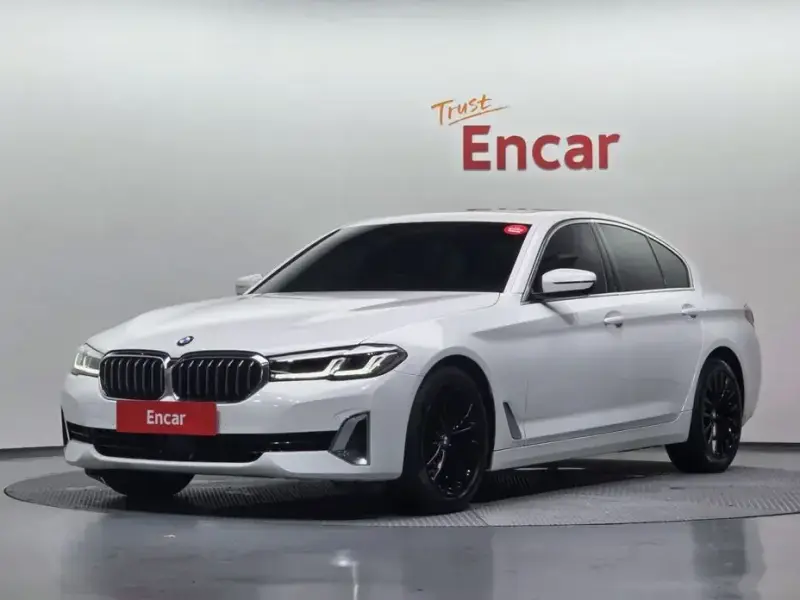 2022 BMW 5 серии с пробегом 62 358 км