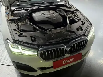 2022 BMW 5 серии с пробегом 52 502 км