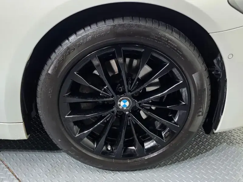 2022 BMW 5 серии с пробегом 62 358 км