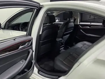 2022 BMW 5 серии с пробегом 62 358 км
