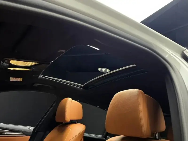 2022 BMW 5 серии с пробегом 52 502 км