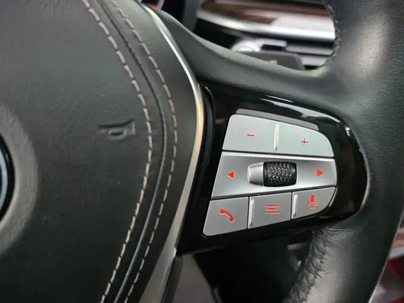 2022 BMW 5 серии с пробегом 62 358 км
