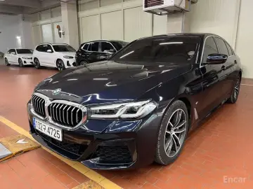 2022 BMW 5 серии с пробегом 51 238 км